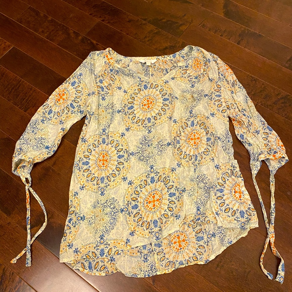 Gorgeous maternity blouse